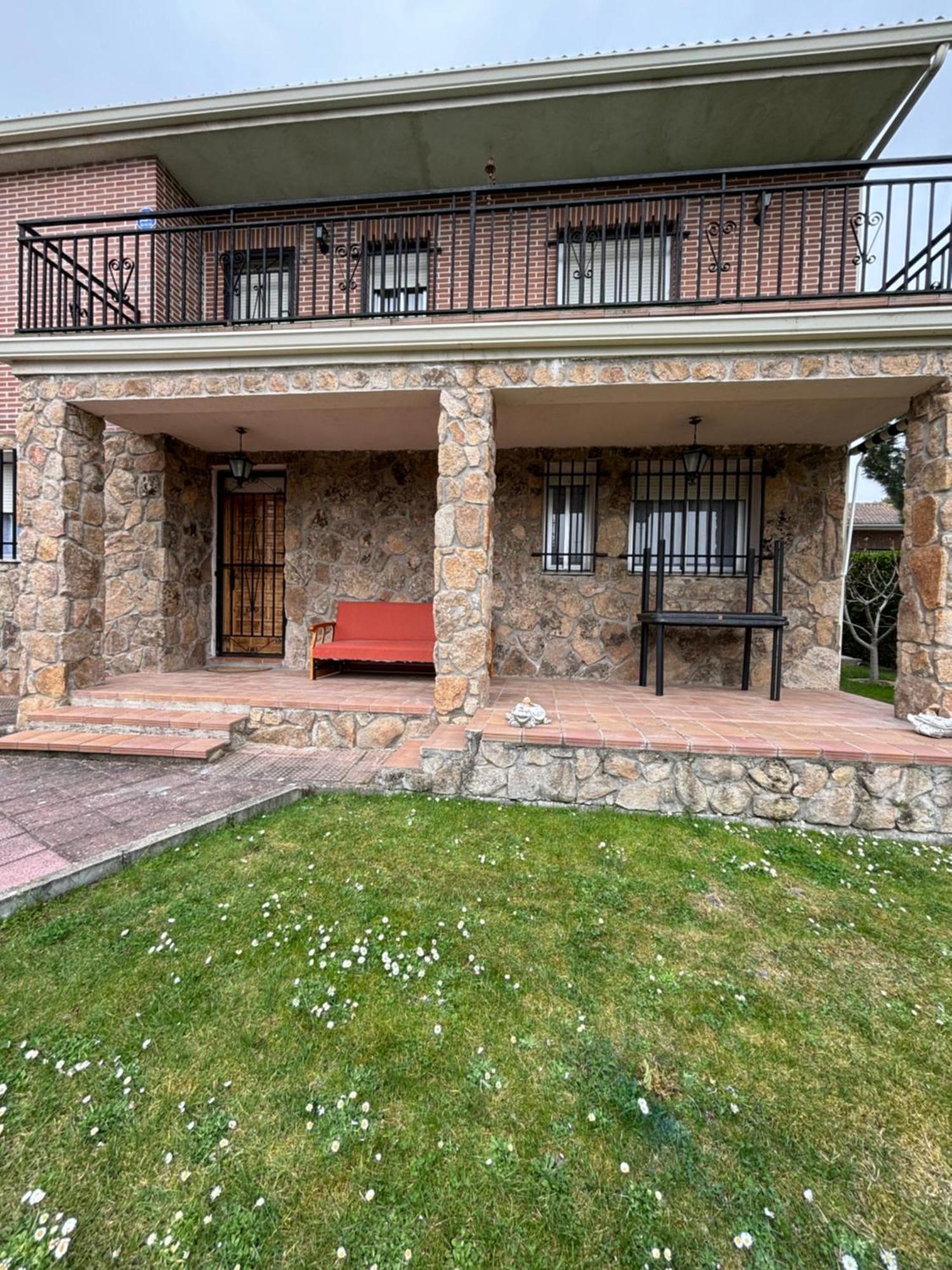 Las Mil Y Una Rosas Avila Exterior photo